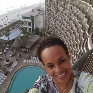 Meet your Posher, Sandra